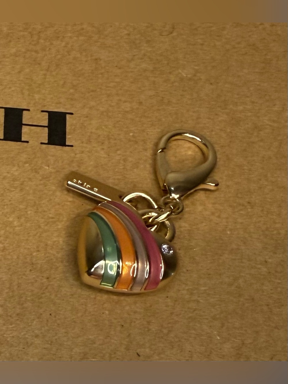 Coach Mini Pride Heart Charm Gold With Enamel Rainbow - Picture 3 of 3